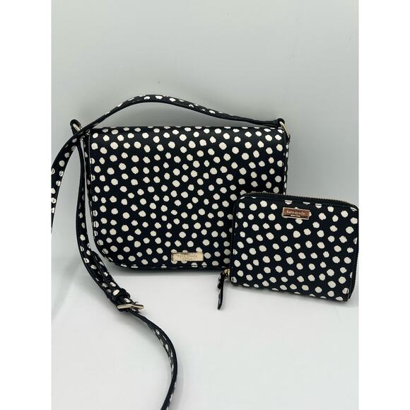 Kate Spade Polka Dot Dou cross body and wallet EXCELLENT CONDITION - Picture 3 of 16